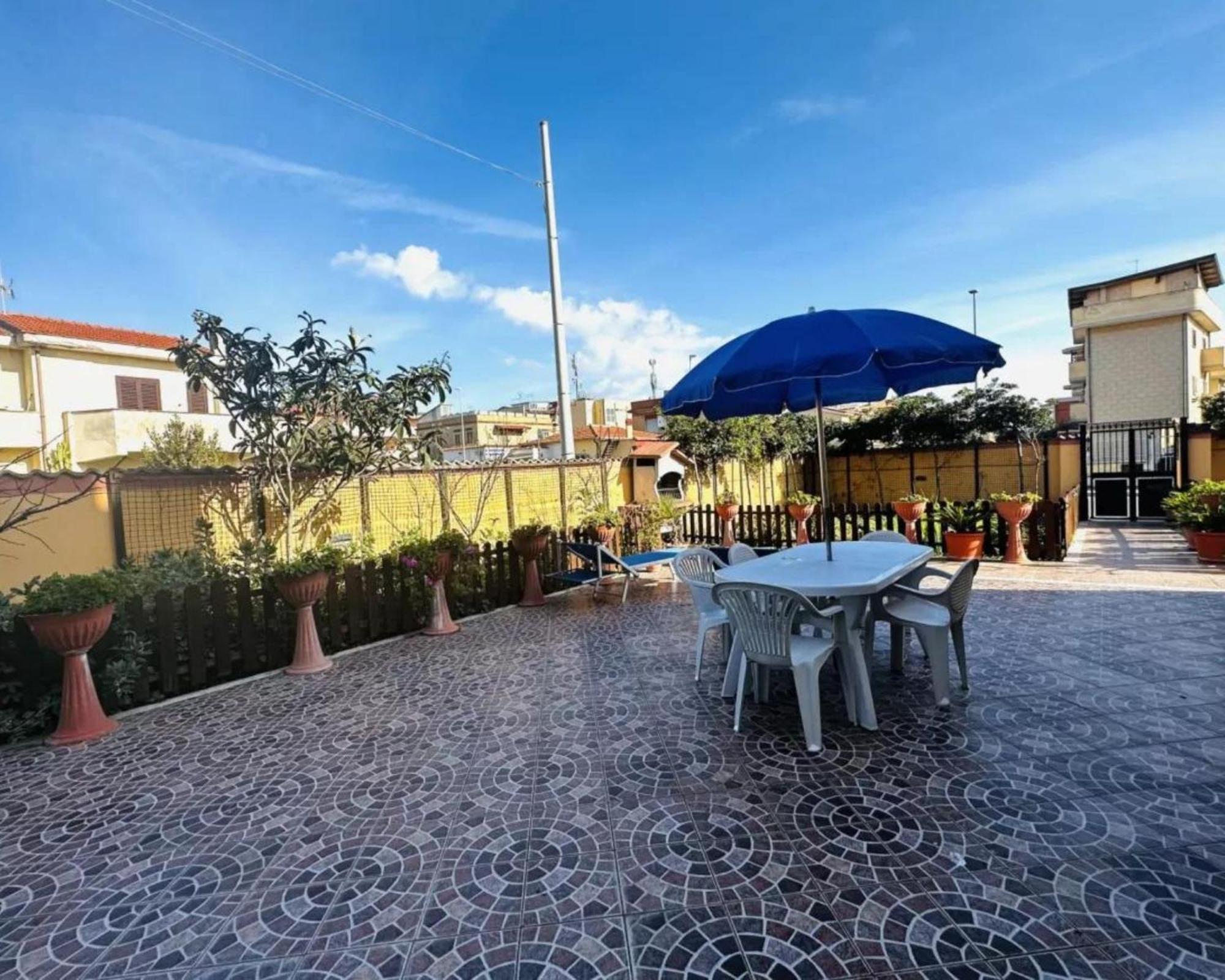 Romano House Fiumicino Bagian luar foto